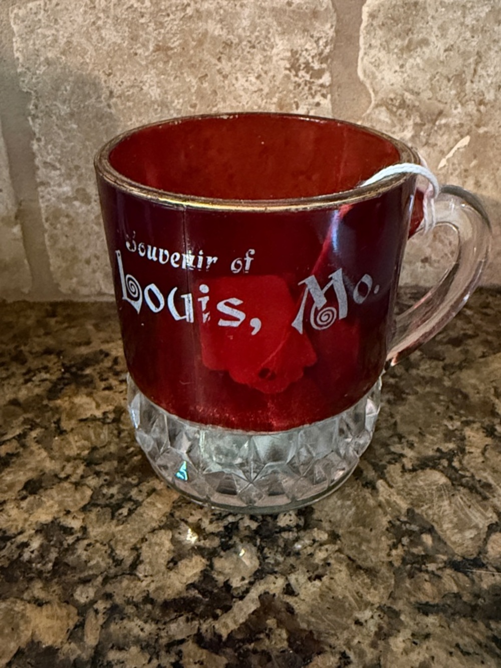 Souvenir Louis, Mo. Red Glass Mug